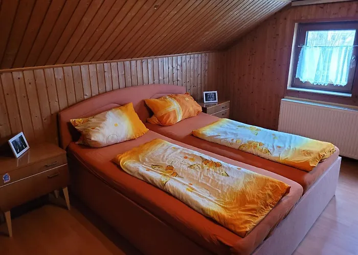 招待所 Pizzeria Brar